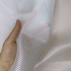 Сетка 3D трехслойная Air mesh 160 гр/м2, цвет Белый (на отрез)  в Реутове